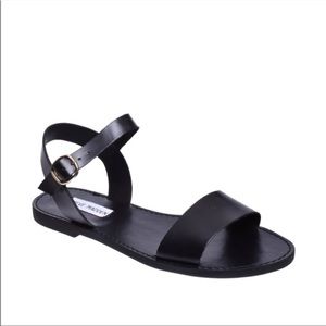 Steve Madden -  Donddi Black Leather Sandals (brand new!)